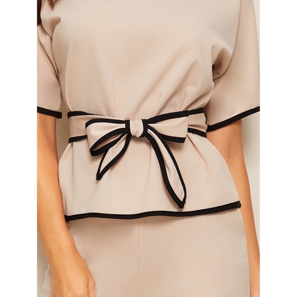 Nude Black Trim Belted Top Side Split Pants Set - Picture 3 of 6